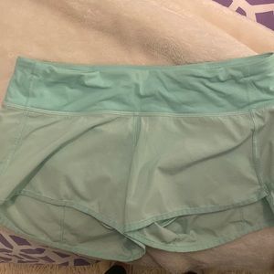 lululemon teal shorts